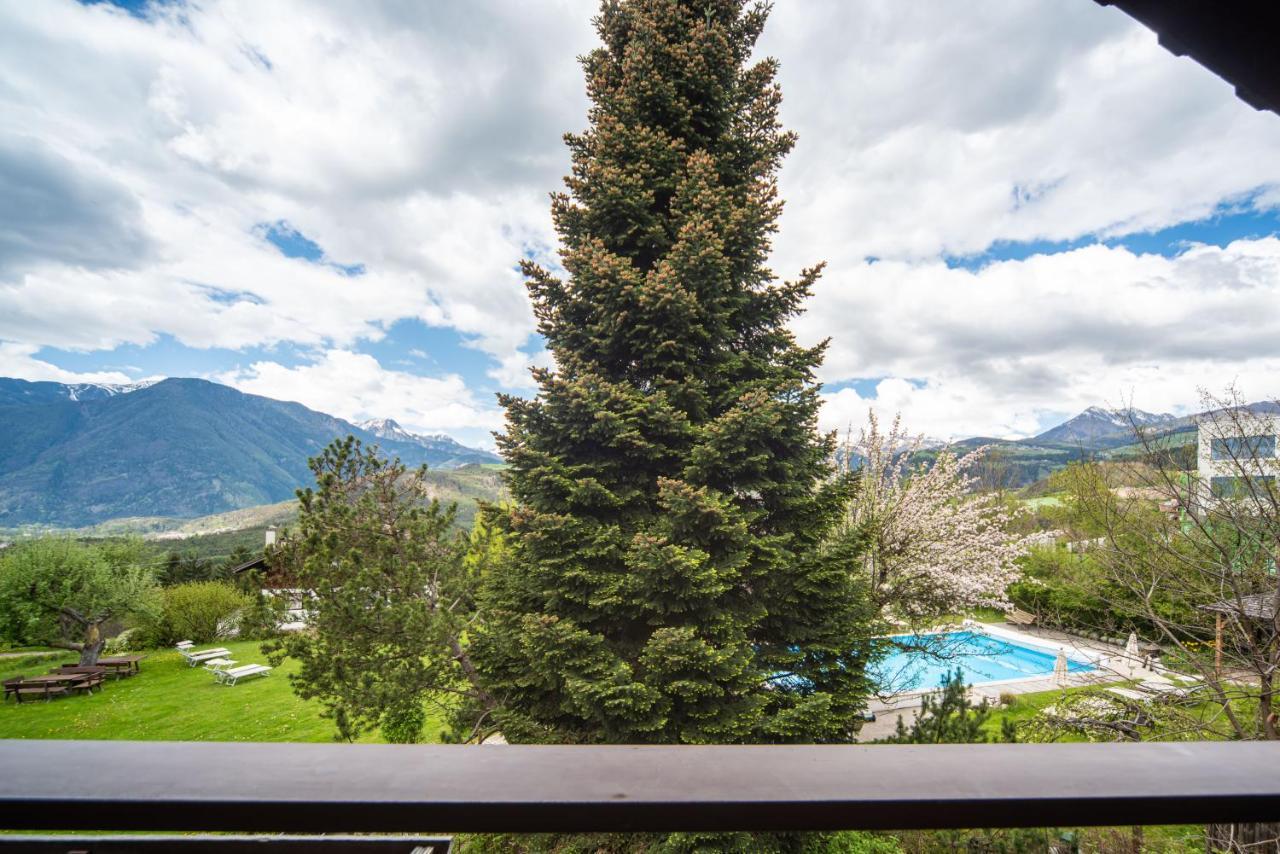 Landhotel Gasthof Zum Loewen Роденго Екстериор снимка