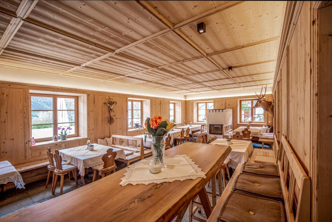 Landhotel Gasthof Zum Loewen Роденго Екстериор снимка