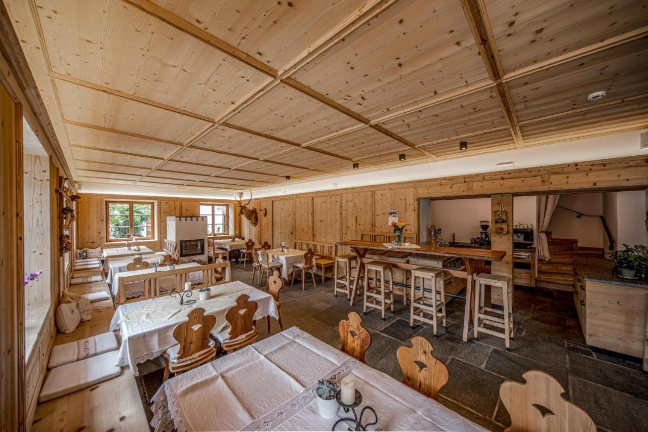 Landhotel Gasthof Zum Loewen Роденго Екстериор снимка