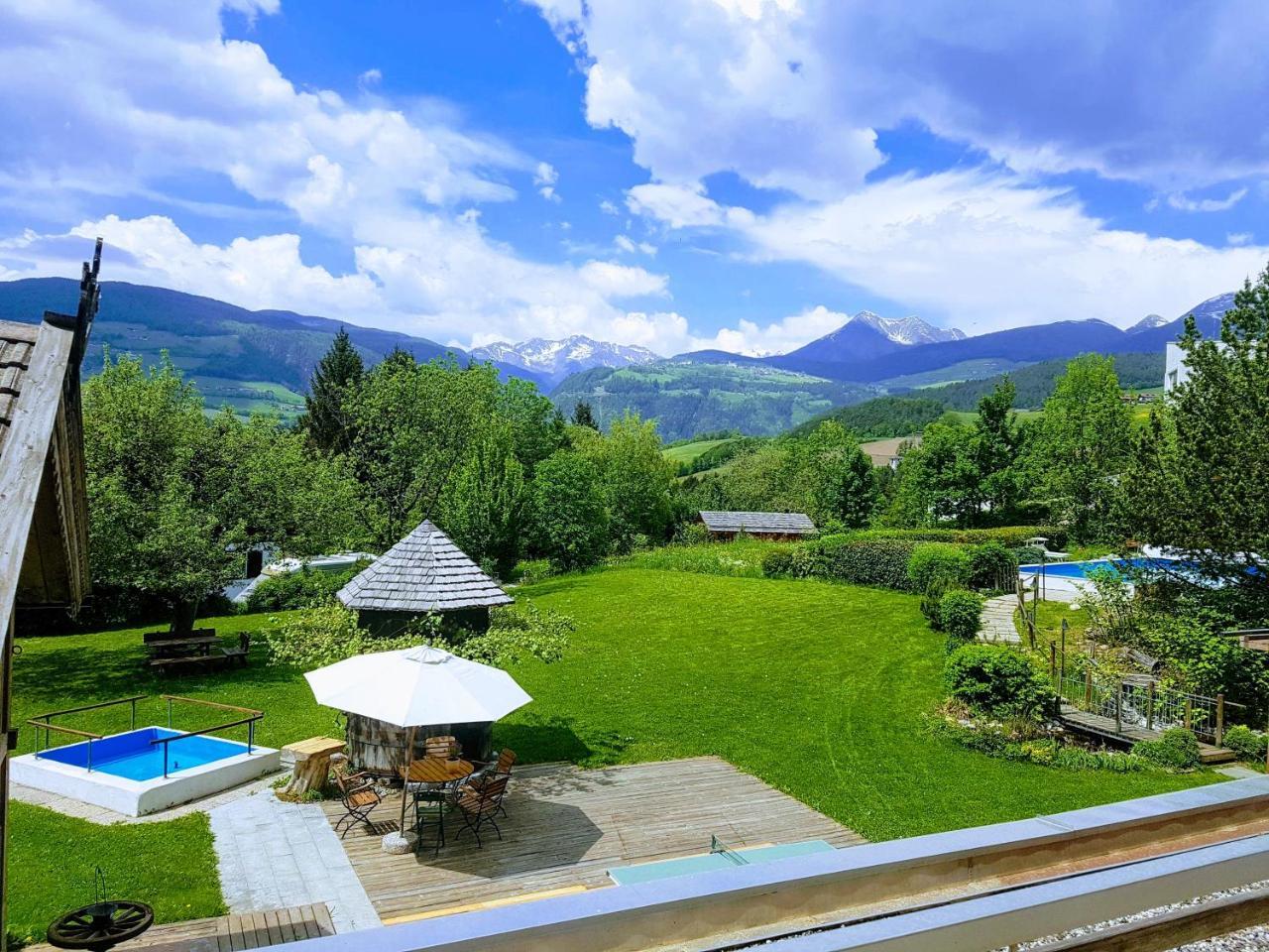 Landhotel Gasthof Zum Loewen Роденго Екстериор снимка